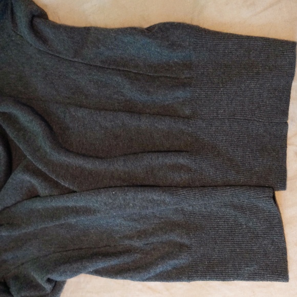 Ann Taylor Loft Short Sleeve Cowl Neck Sweater - Picture 4 of 6